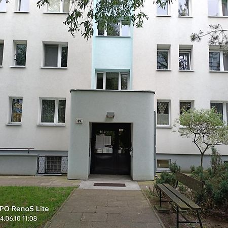 Mieszkanie 3 Pokojowe Dla Rodzin, Z Zabawkami, W Centrum Blisko Aquaparku ヴロツワフ エクステリア 写真