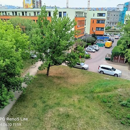 Mieszkanie 3 Pokojowe Dla Rodzin, Z Zabawkami, W Centrum Blisko Aquaparku ヴロツワフ エクステリア 写真